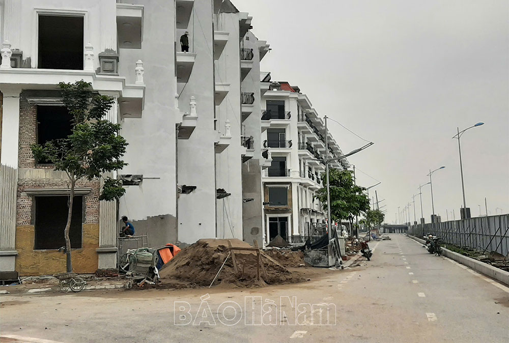 Phấn đấu hoàn thành kế hoạch thu tiền sử dụng đất