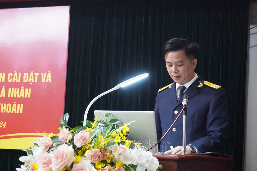 Chi cục Thuế khu vực Phủ Lý – Kim Bảng hướng dẫn cài đặt và sử dụng eTax Mobile cho 300 hộ kinh doanh
