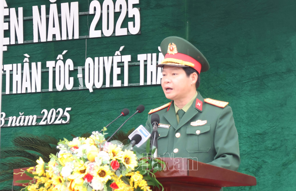 Bộ CHQS tỉnh tổ chức lễ ra quân huấn luyện năm 2025