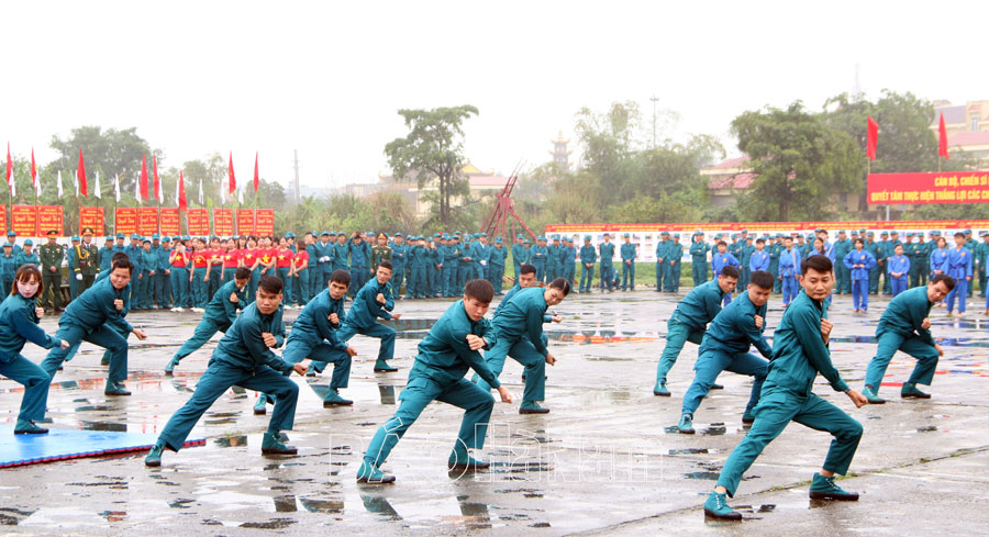 Các địa phương tổ chức lễ ra quân huấn luyện năm 2025