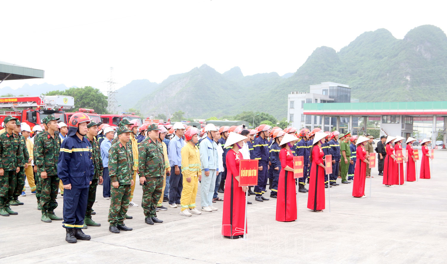 Hà Nam: Diễn Tập PCCC Lớn Nâng Cao Khả Năng Ứng Phó 13 Các lực lượng tham gia buổi diễn tập